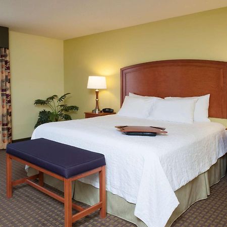 Hampton Inn Macomb Экстерьер фото
