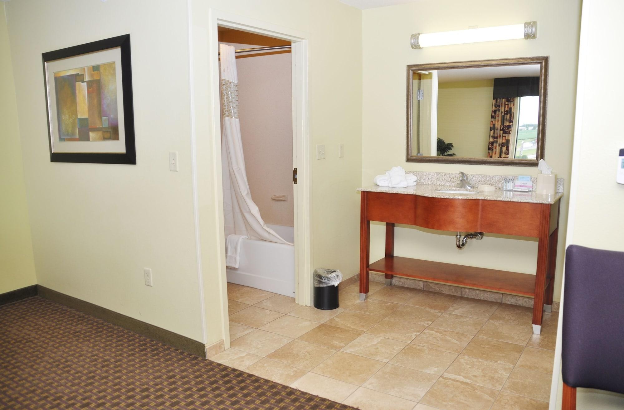 Hampton Inn Macomb Экстерьер фото