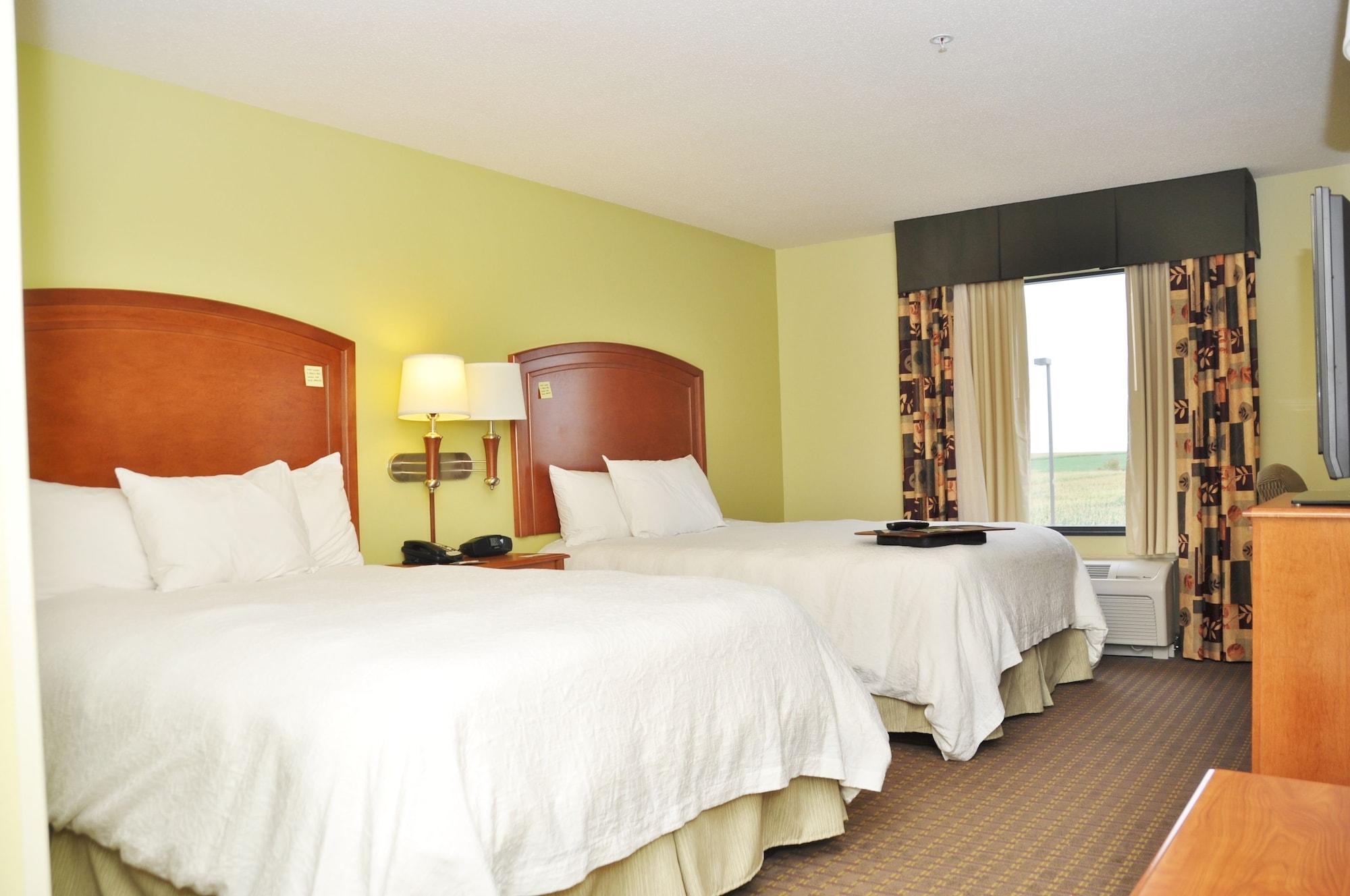 Hampton Inn Macomb Экстерьер фото