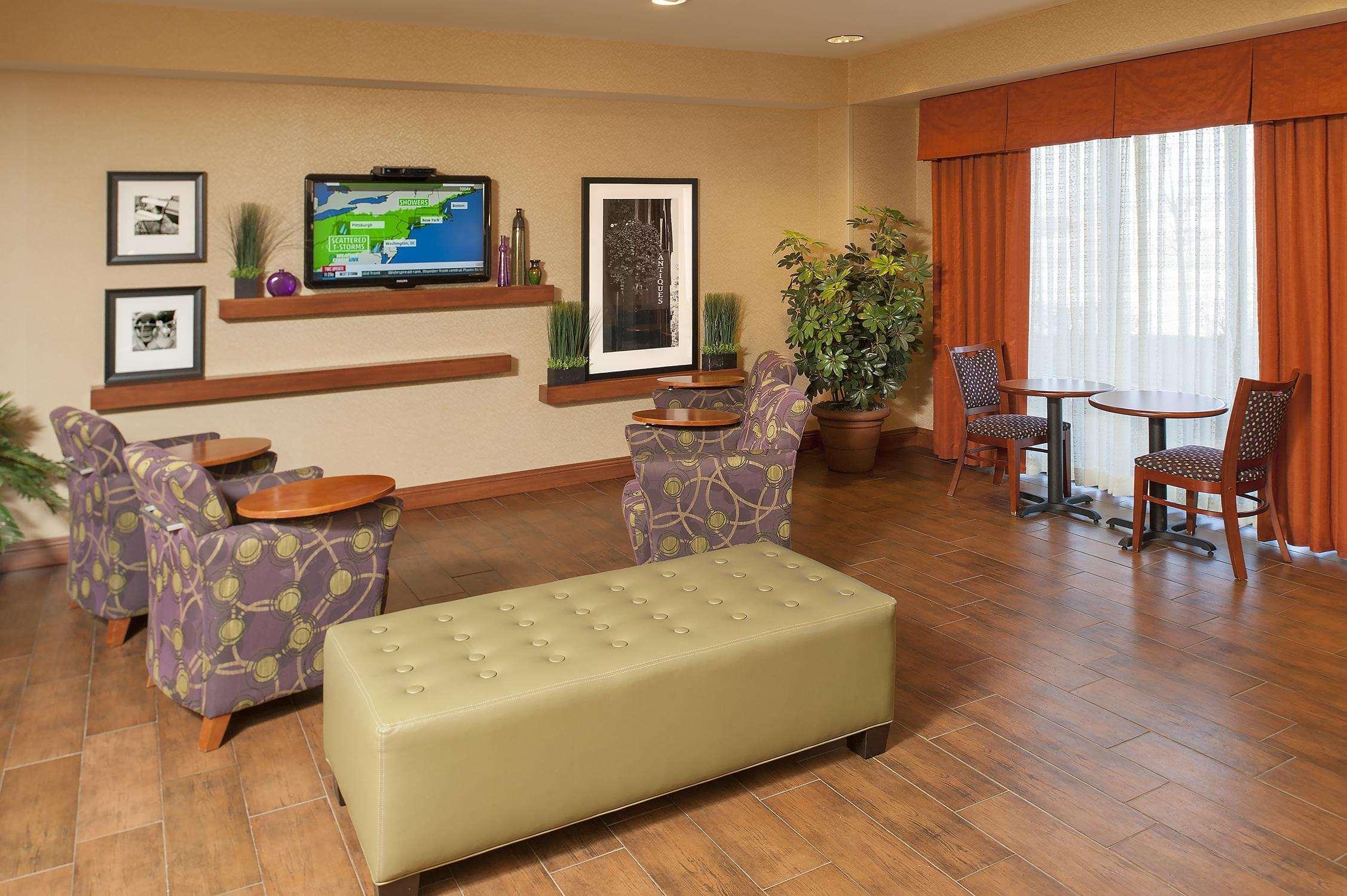 Hampton Inn Macomb Экстерьер фото