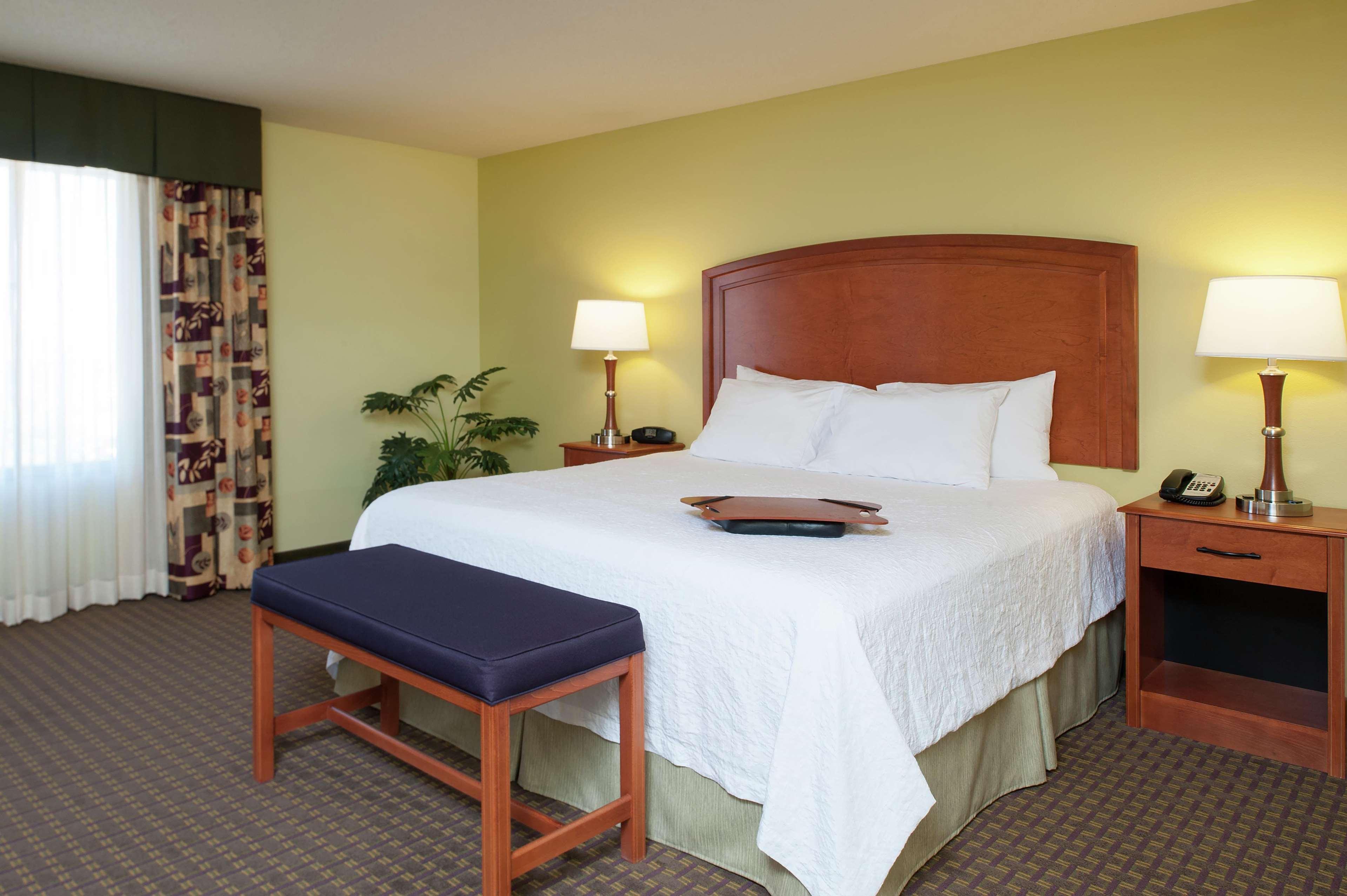 Hampton Inn Macomb Экстерьер фото